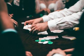 game live dealer F8bet